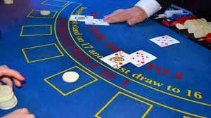 kapal live-dealer studio with professional blackjack and roulette tables