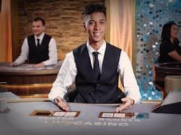 Dragon Tiger live dealer game table on kapal