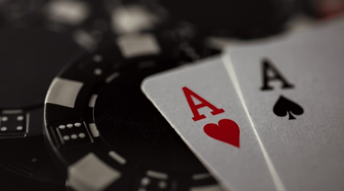 Live roulette wheel spinning at kapal casino